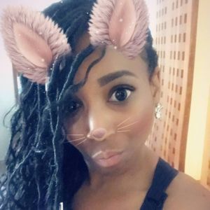 Meet your Posher, Shyrita